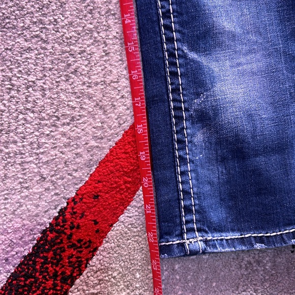 Ladies MEK Denim Low-Rise Capri - Picture 7 of 9